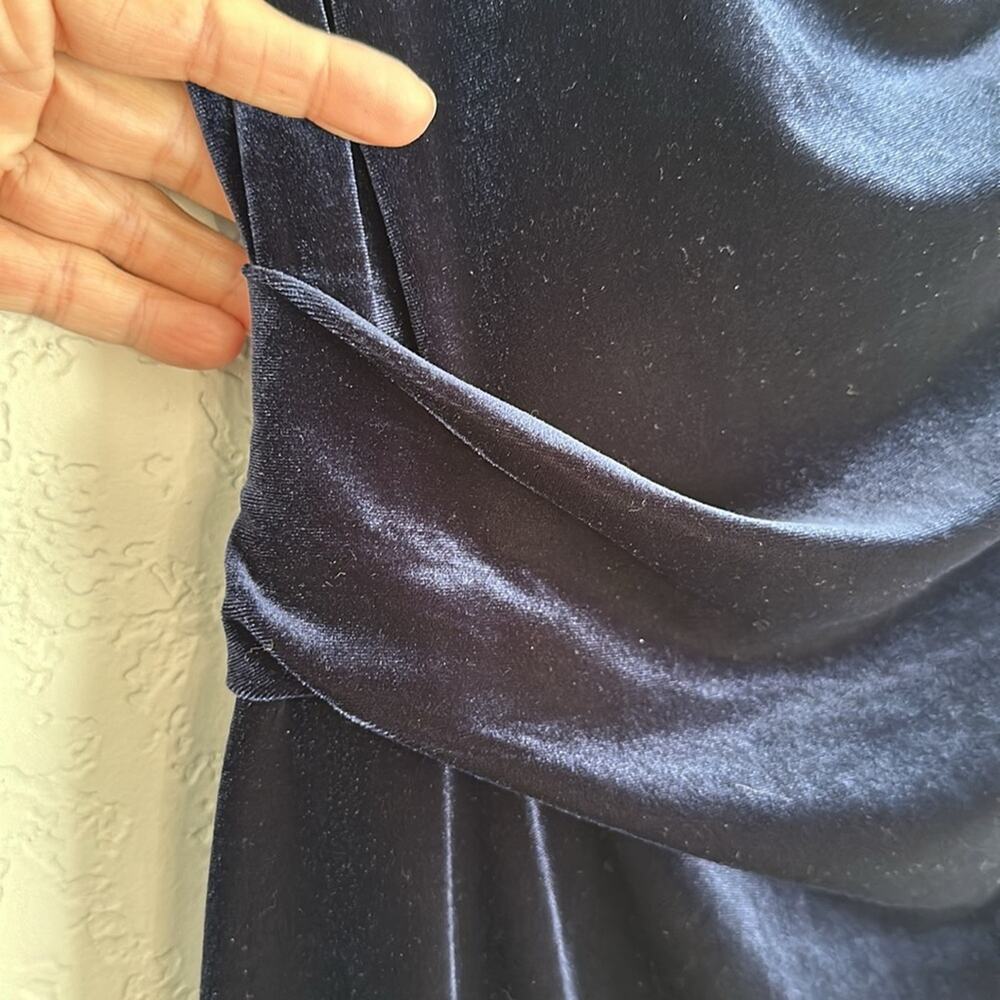 NEW Vince Camuto Midnight Blue Velvet Wrap Dress Sleeveless Size 6 Party $128 - Picture 7 of 8